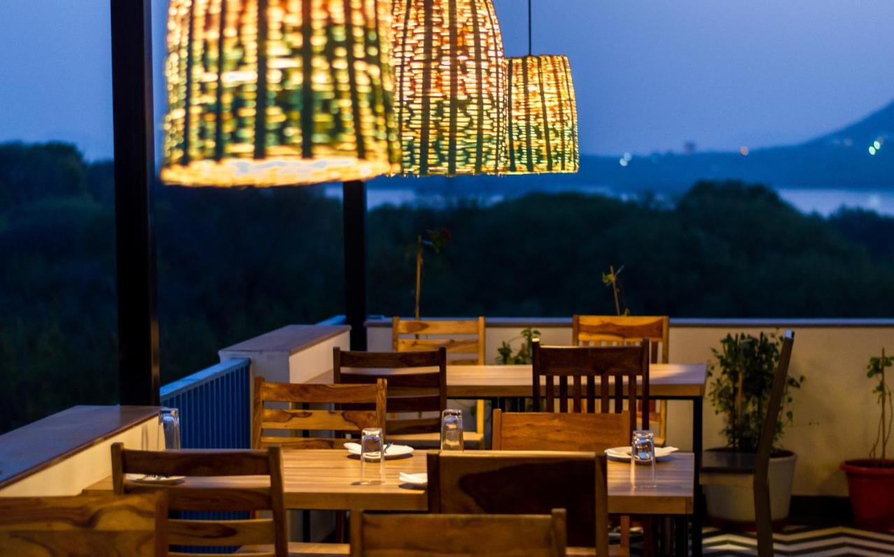 The Sierra - By The Lake Udaipur Exterior photo